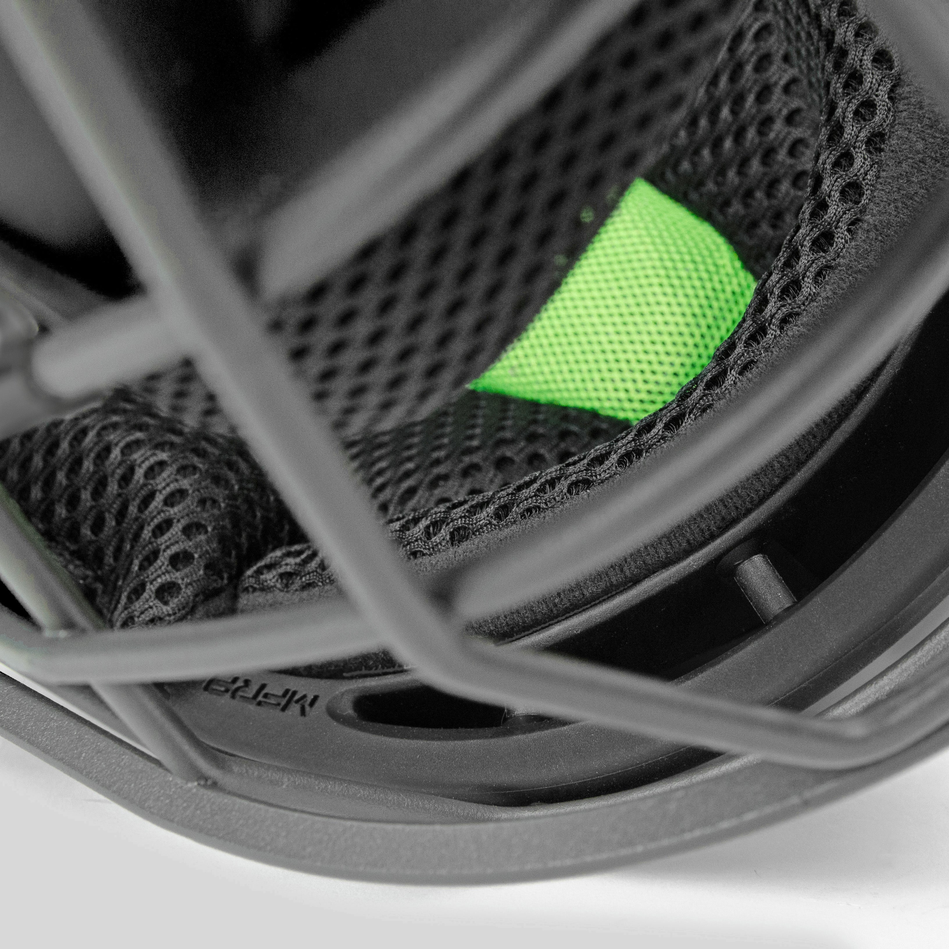 MVP-PRO™ CATCHERS HELMET - Image 20