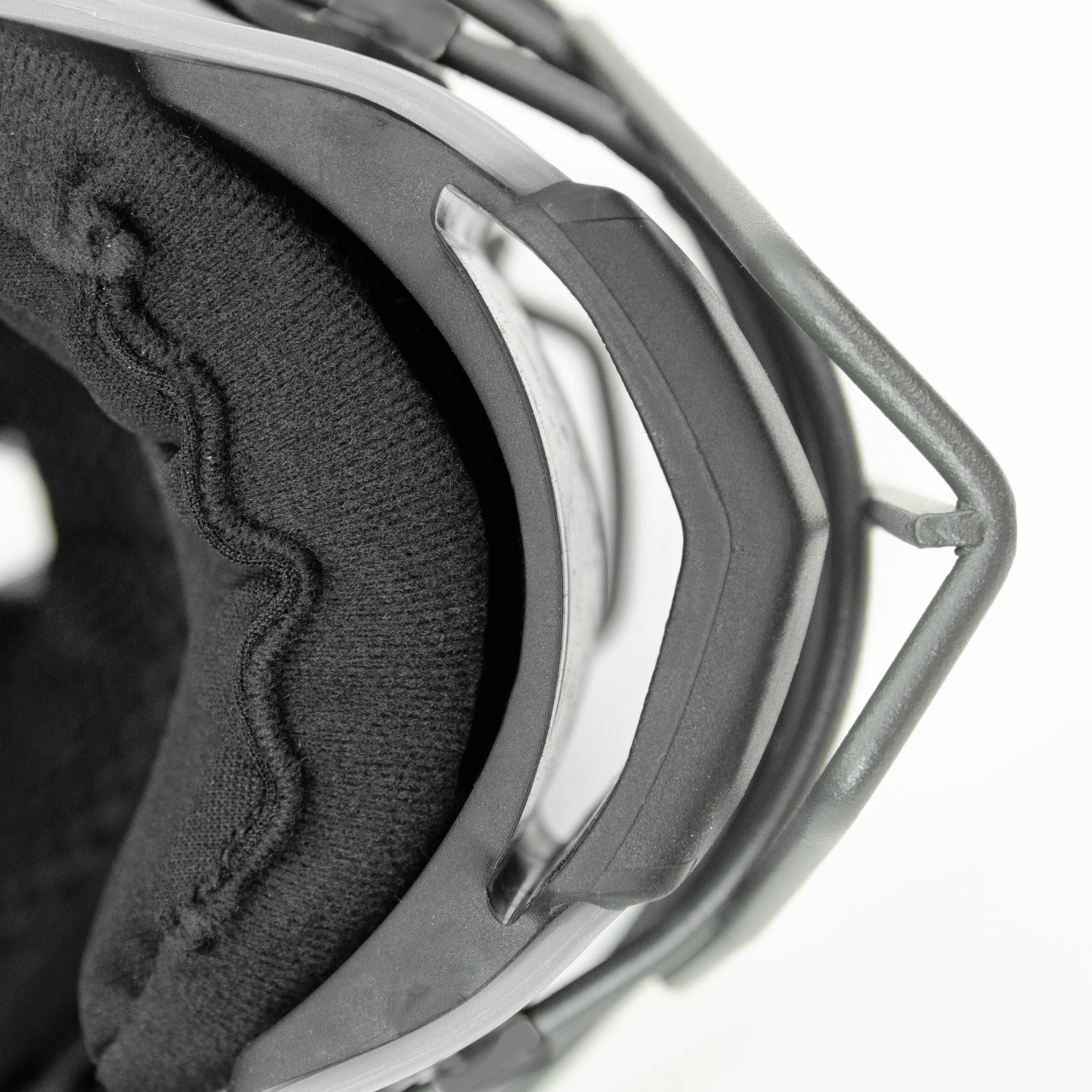 MVP-PRO™ CATCHERS HELMET - Image 45