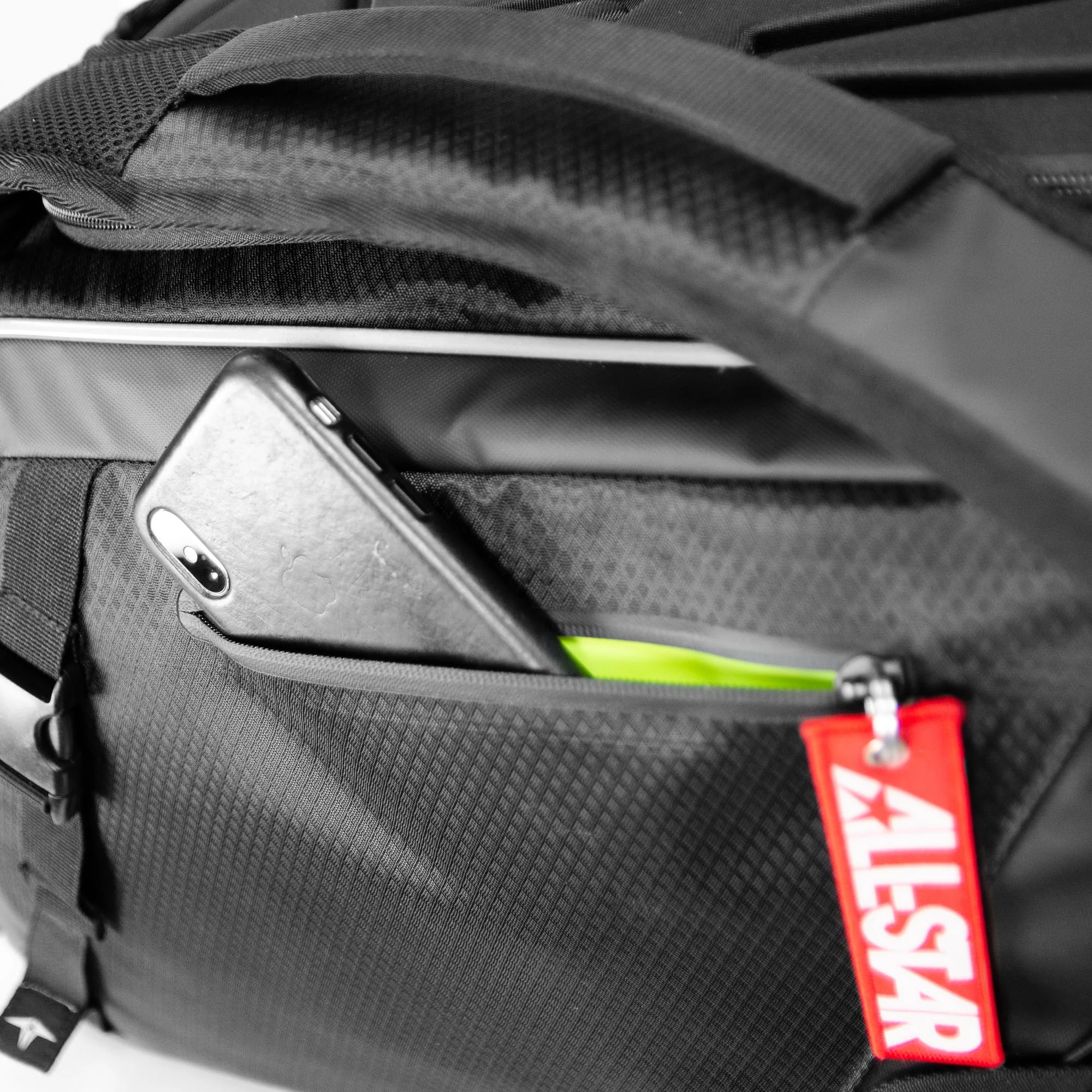 MVP-PRO™ SERIES CATCHERS BATPACK - Image 17